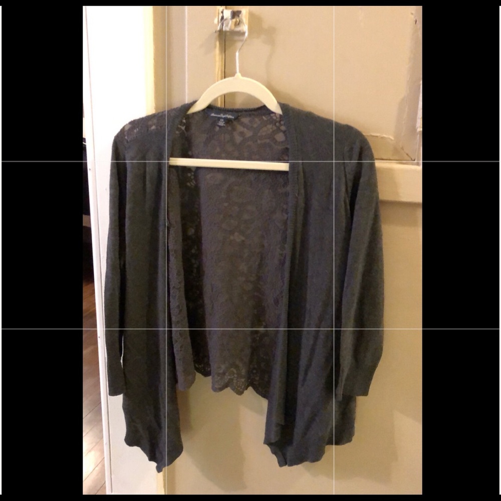 Quarter Sleeve Cardigan